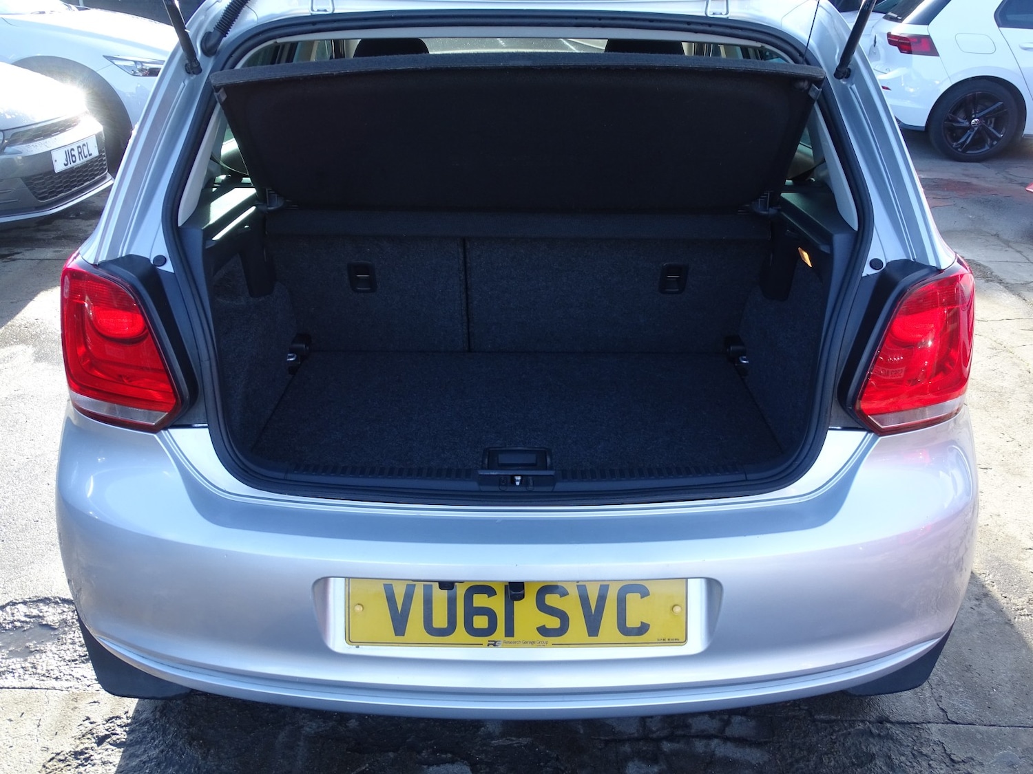 Used Volkswagen Polo 2011 for sale - 76712417: Photo 24