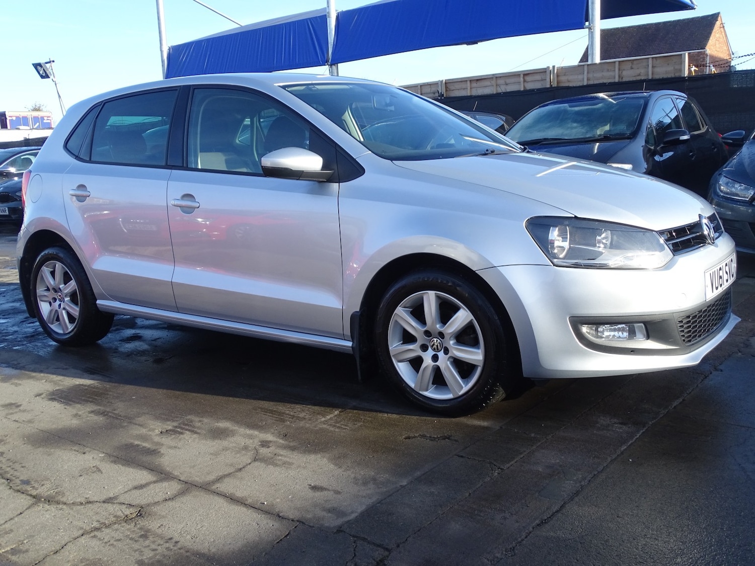 Used Volkswagen Polo 2011 for sale - 76712417: Photo 3