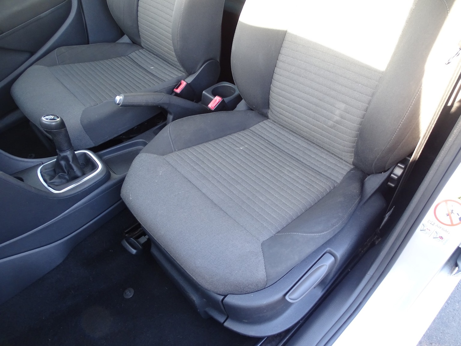 Used Volkswagen Polo 2011 for sale - 76712417: Photo 30