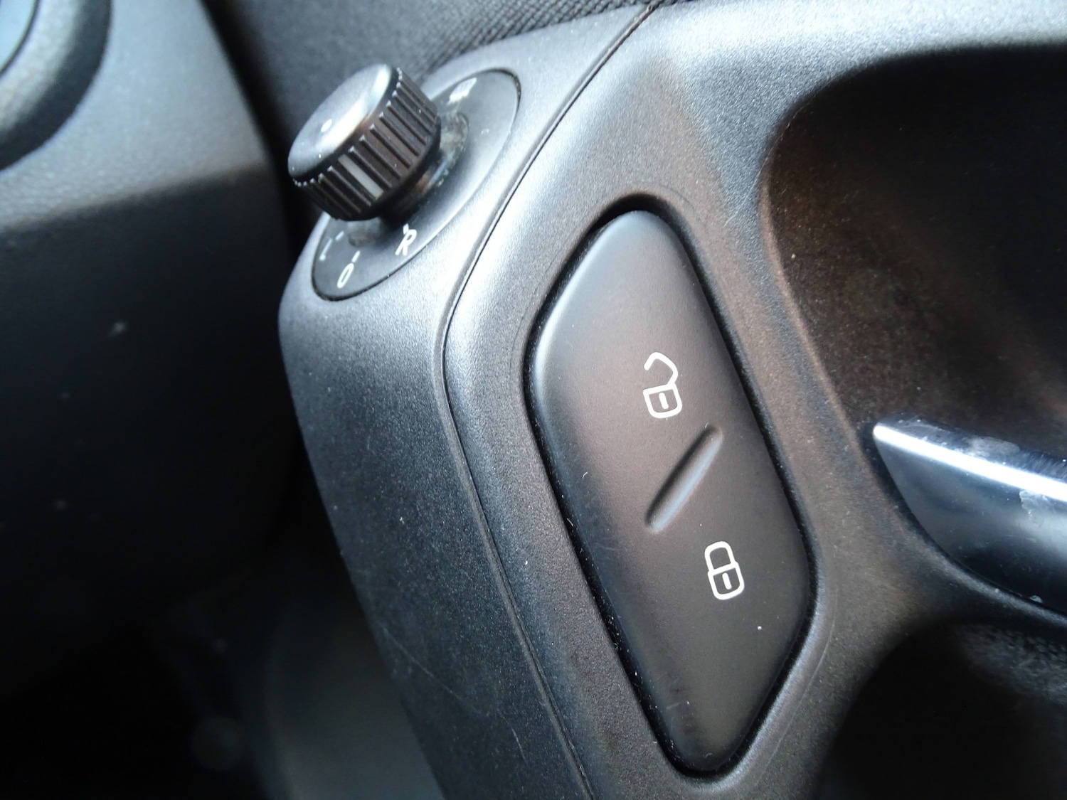 Used Volkswagen Polo 2011 for sale - 76712417: Photo 36