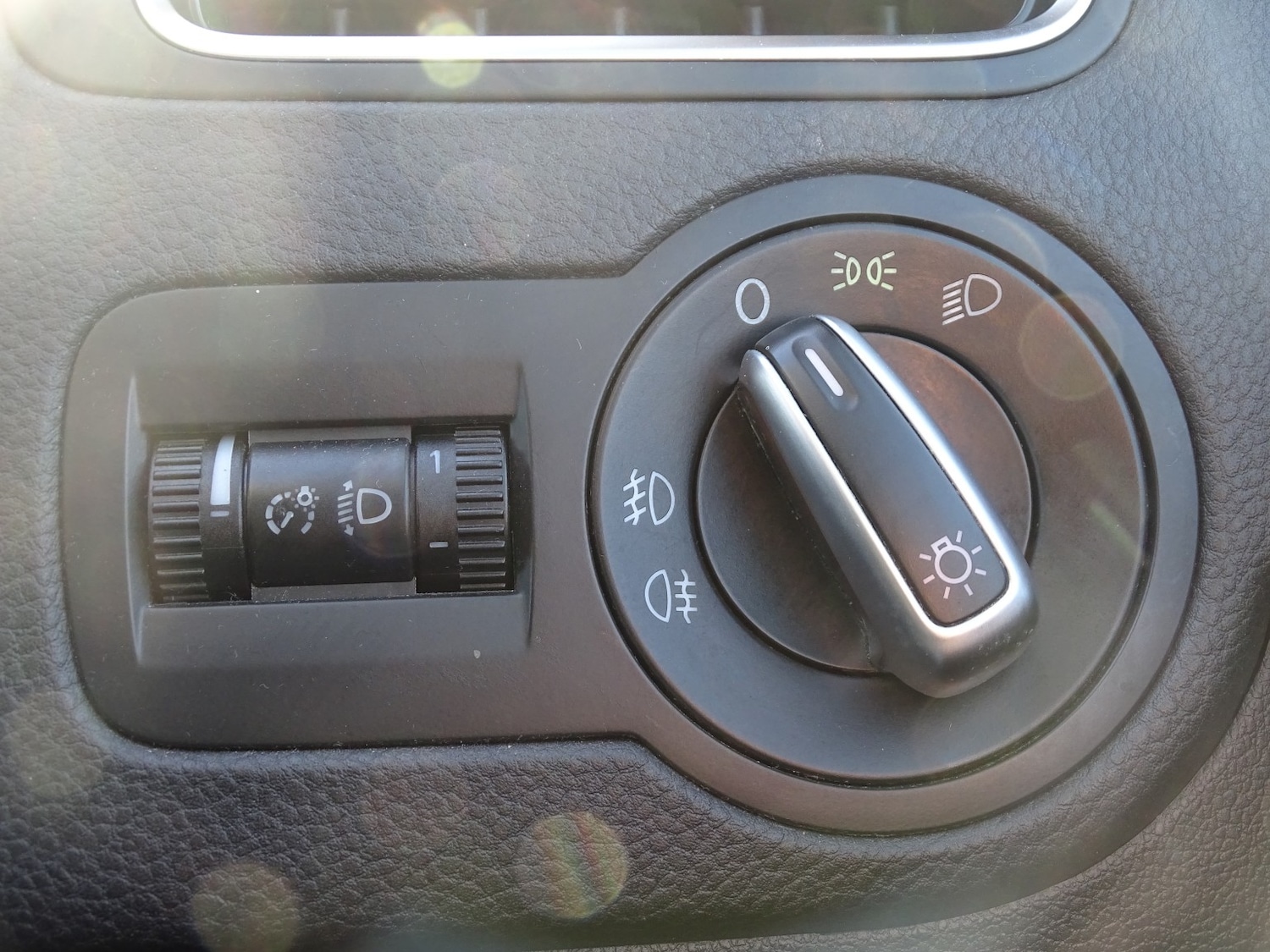 Used Volkswagen Polo 2011 for sale - 76712417: Photo 37