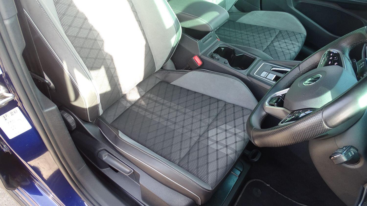 Used Volkswagen Golf 2021 for sale - 76011443: Photo 24