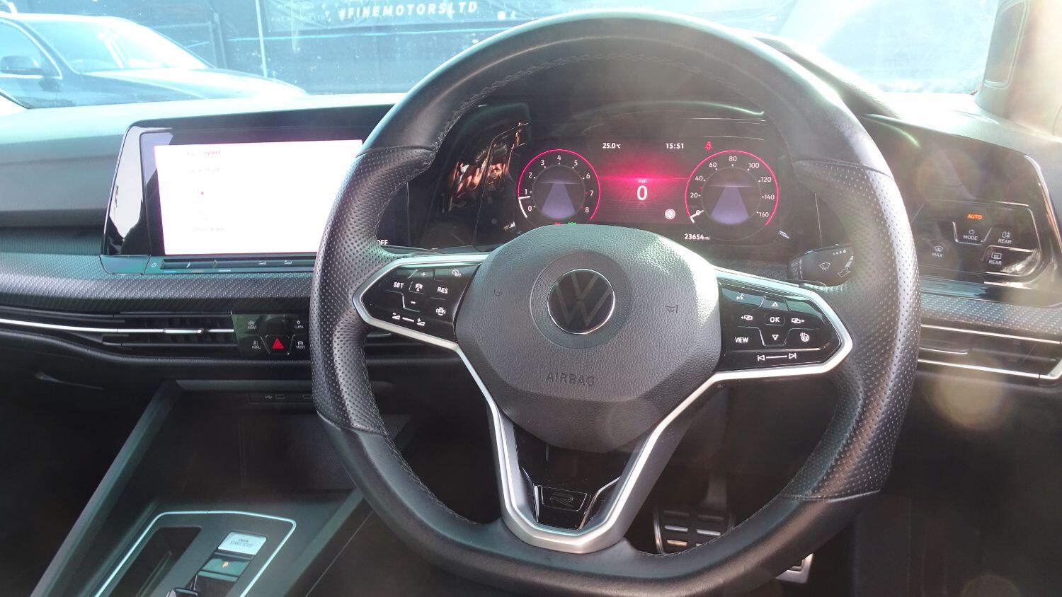 Used Volkswagen Golf 2021 for sale - 76011443: Photo 44