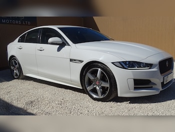 Used Jaguar XE 2017 for sale - 78445784: Photo