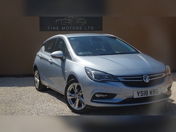 Used Vauxhall Astra 2018 for sale - 79023873: Photo