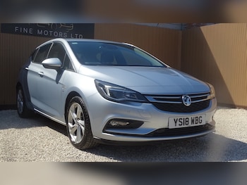 Used Vauxhall Astra 2018 for sale - 79023873: Photo