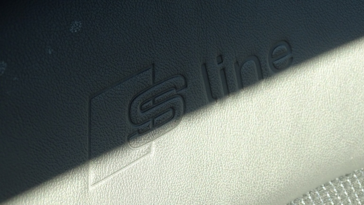 Used Audi Q3 2012 for sale - 76656013: Photo 50