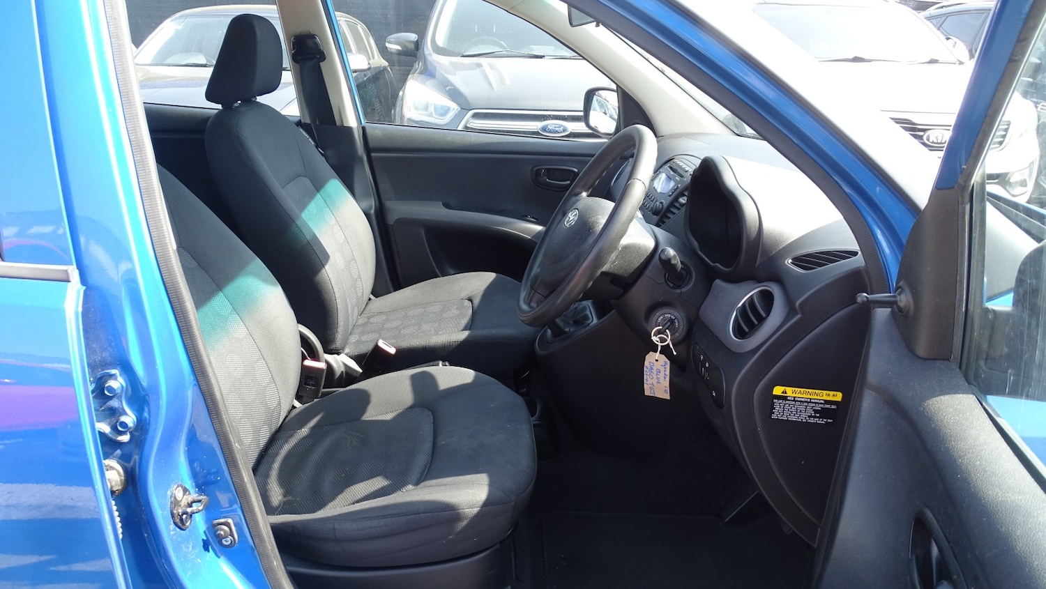 Used Hyundai i10 2011 for sale - 78168770: Photo 16