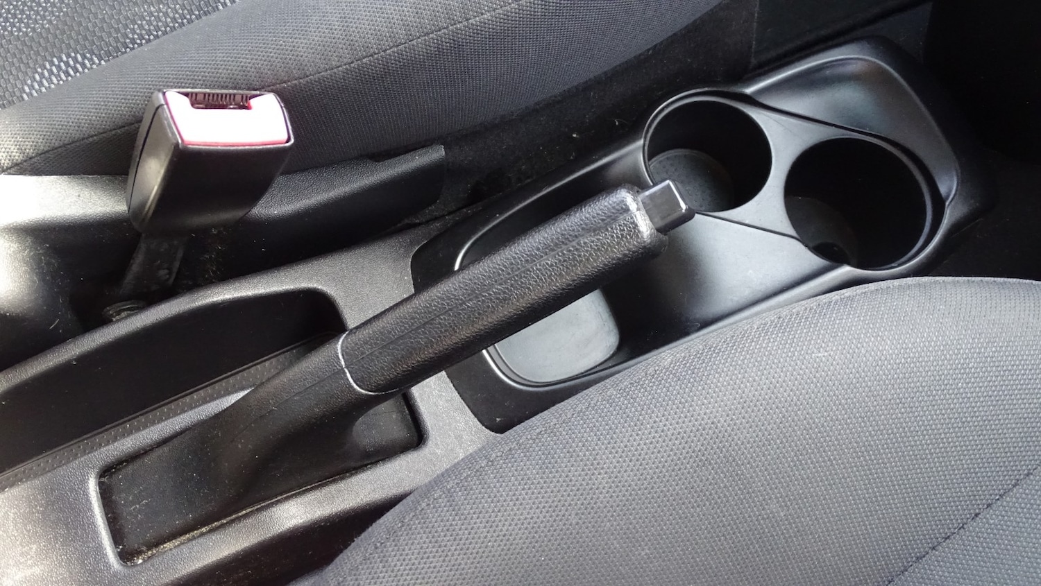 Used Hyundai i10 2011 for sale - 78168770: Photo 34