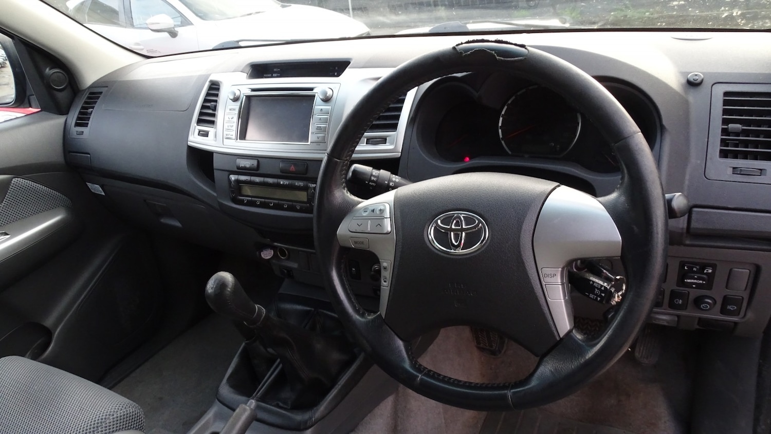 Used Toyota Hilux 2012 for sale - 76911058: Photo 17