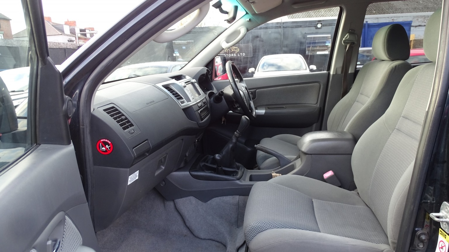 Used Toyota Hilux 2012 for sale - 76911058: Photo 24