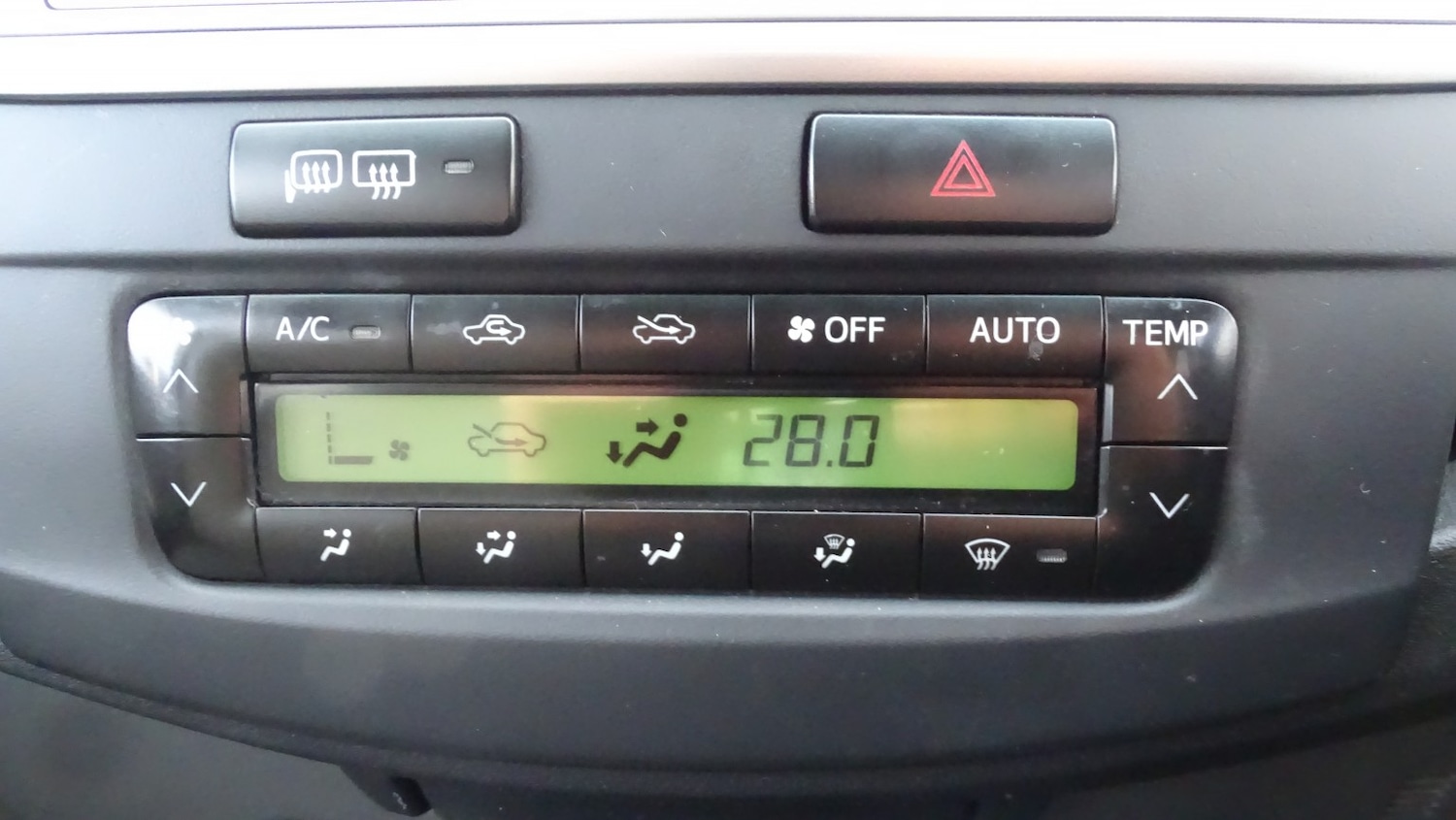 Used Toyota Hilux 2012 for sale - 76911058: Photo 34