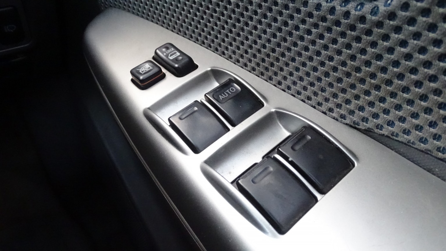 Used Toyota Hilux 2012 for sale - 76911058: Photo 39