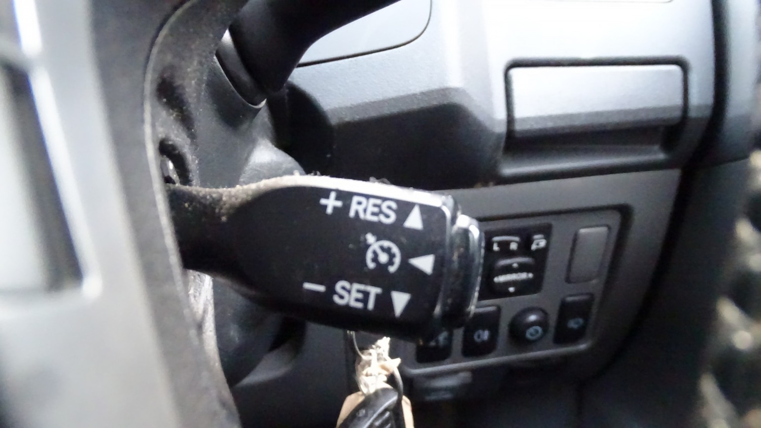 Used Toyota Hilux 2012 for sale - 76911058: Photo 40