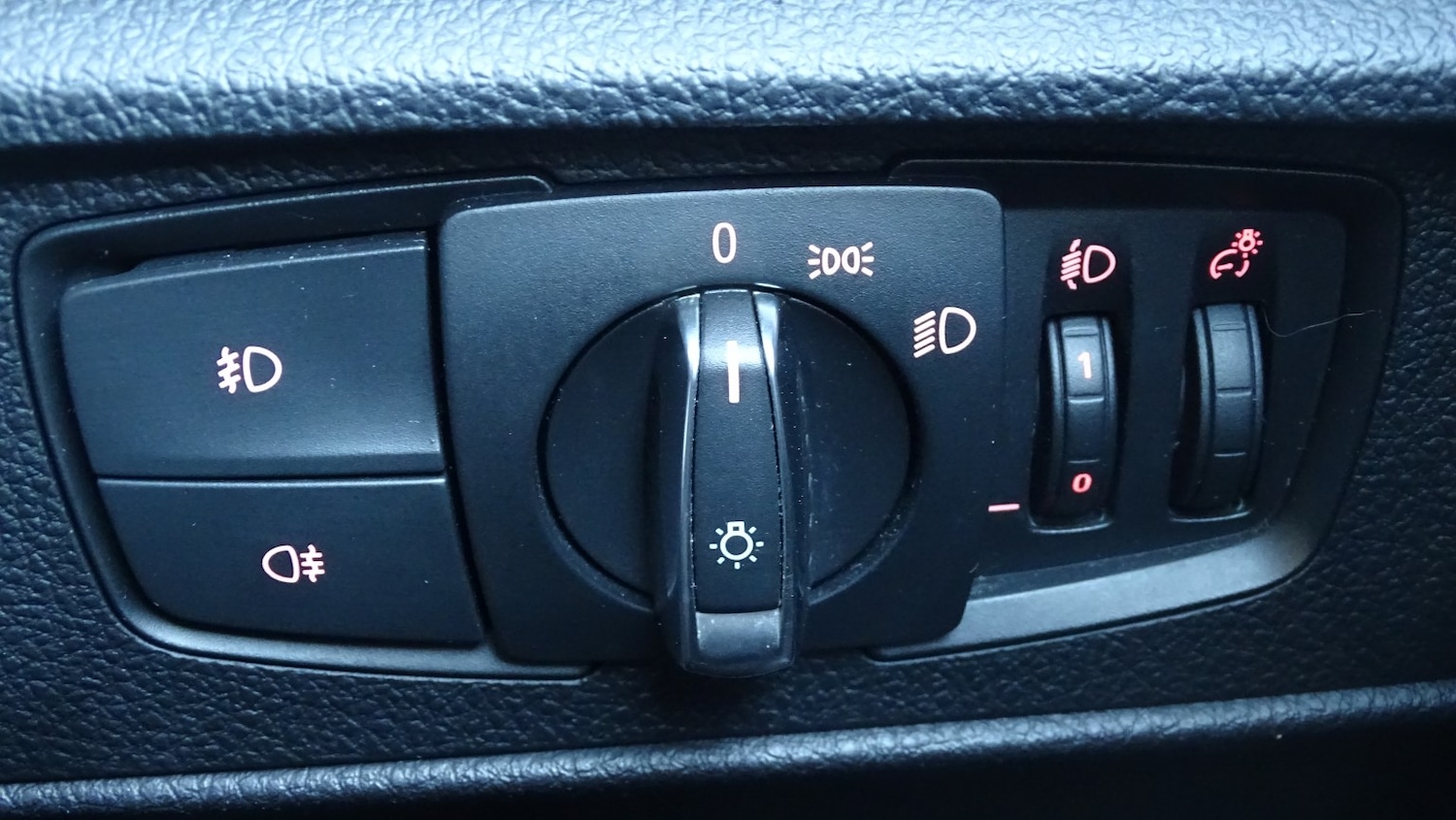 Used BMW 1 Series 2012 for sale - 77938212: Photo 36