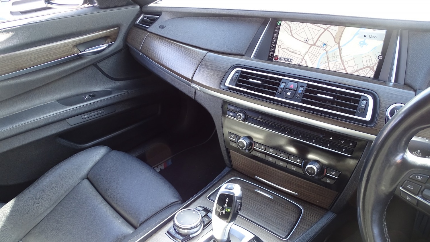 Used BMW 7 Series 2015 for sale - 77891565: Photo 59