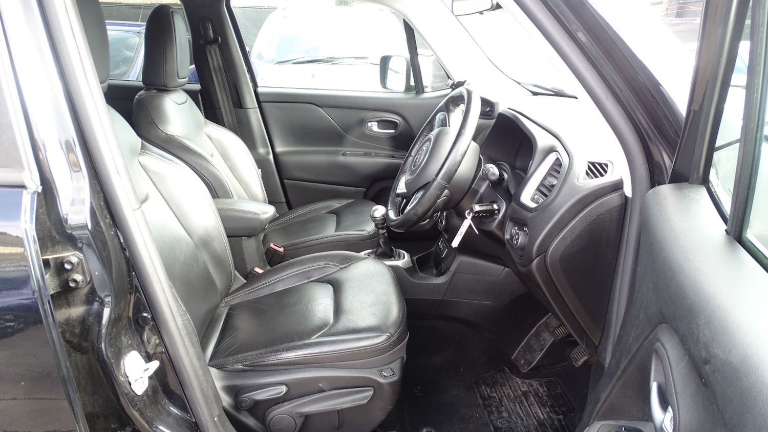 Used Jeep Renegade 2016 for sale - 77668543: Photo 19