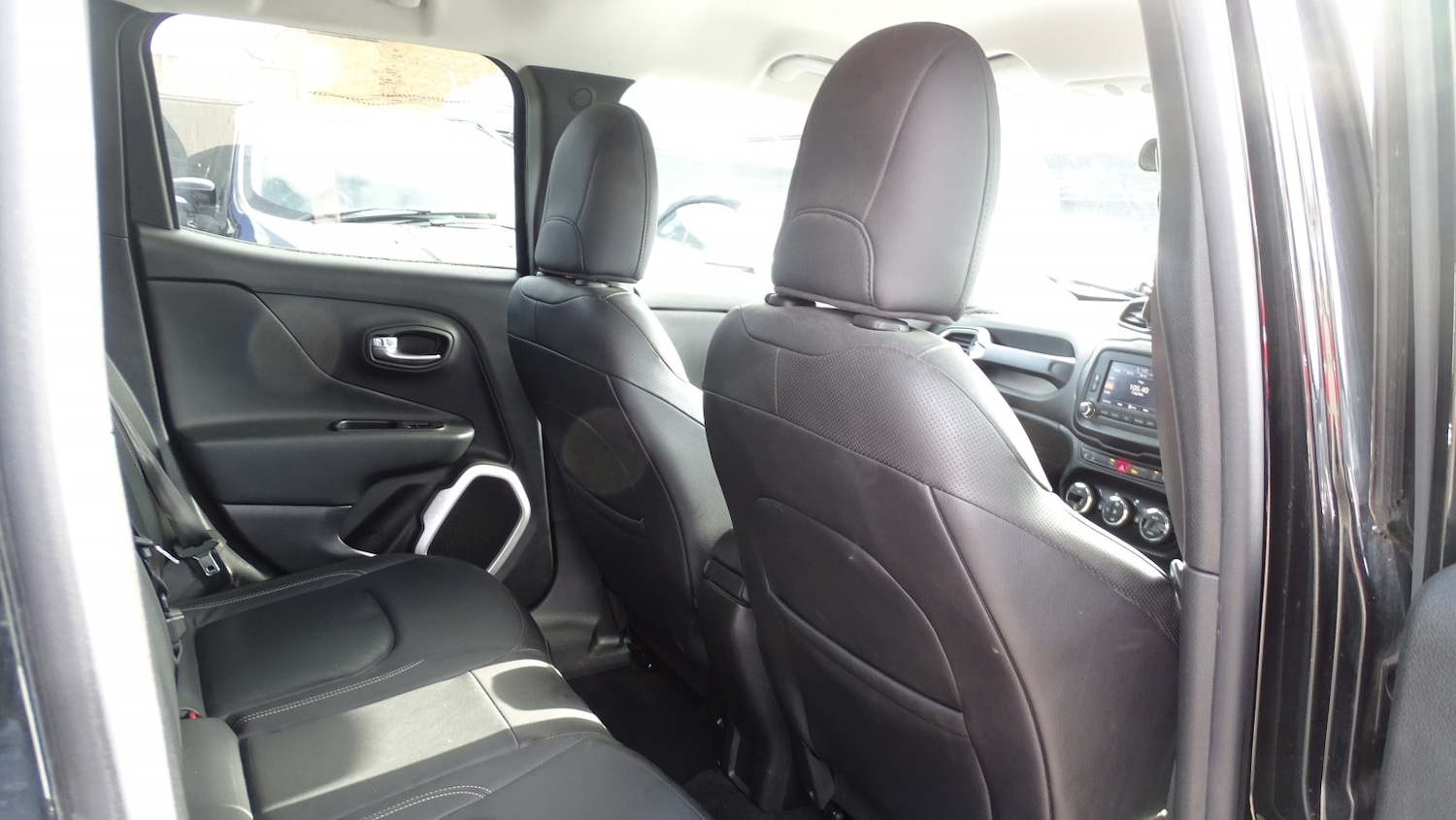 Used Jeep Renegade 2016 for sale - 77668543: Photo 23