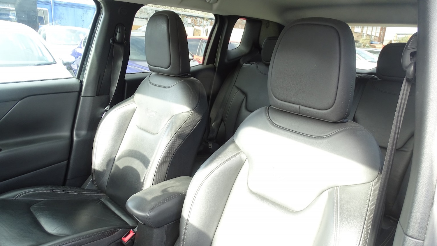 Used Jeep Renegade 2016 for sale - 77668543: Photo 33