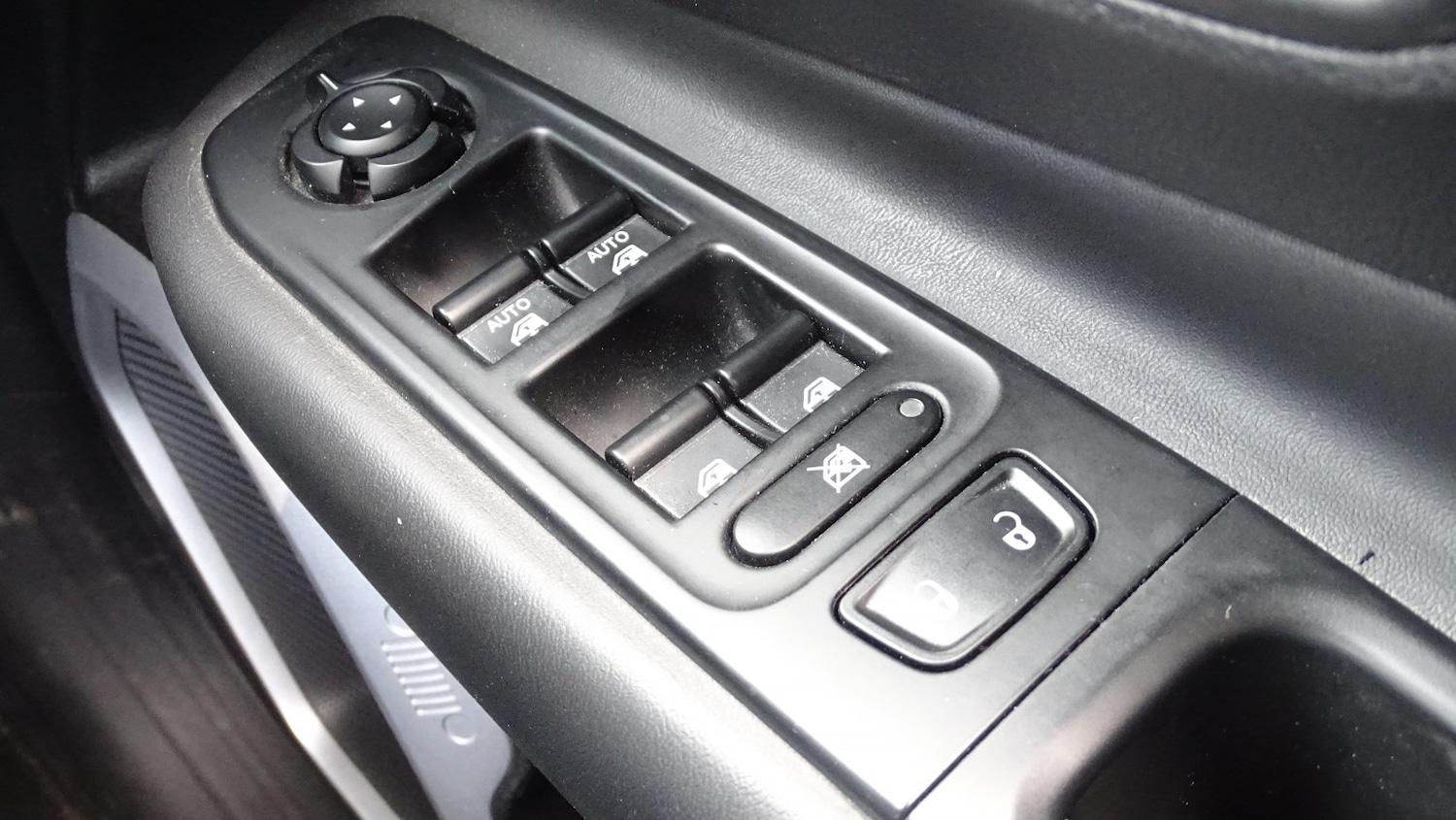 Used Jeep Renegade 2016 for sale - 77668543: Photo 38