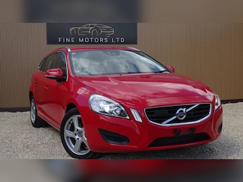 Used Volvo V60 2013 for sale - 78794740: Photo
