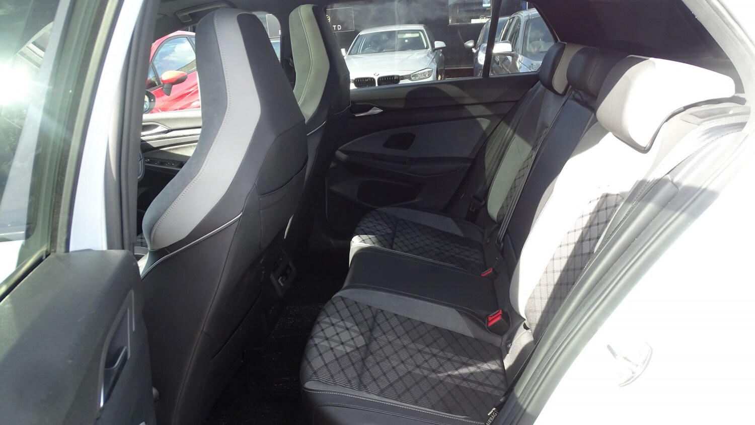 Used Volkswagen Golf 2024 for sale - 76107386: Photo 25