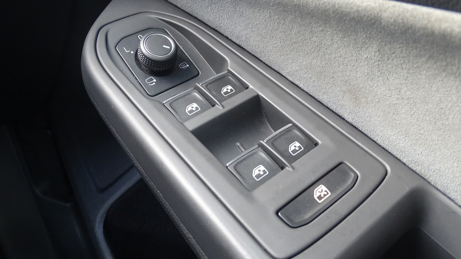 Used Volkswagen Golf 2024 for sale - 76107386: Photo 36