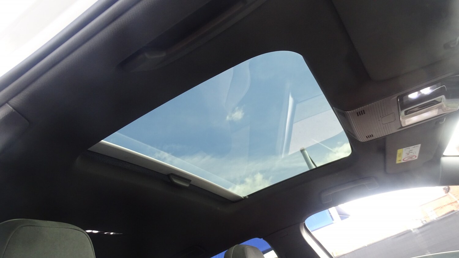 Used Volkswagen Golf 2024 for sale - 76107386: Photo 47