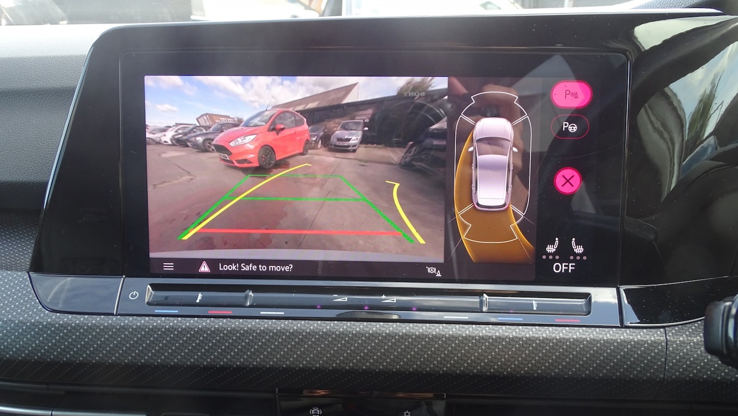 Used Volkswagen Golf 2024 for sale - 76107386: Photo 51