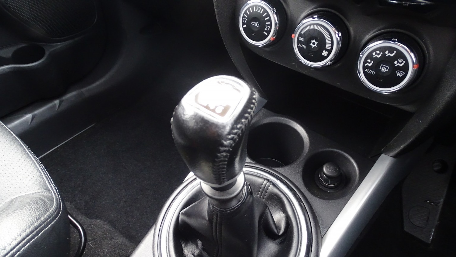 Used Mitsubishi ASX 2014 for sale - 77225185: Photo 44