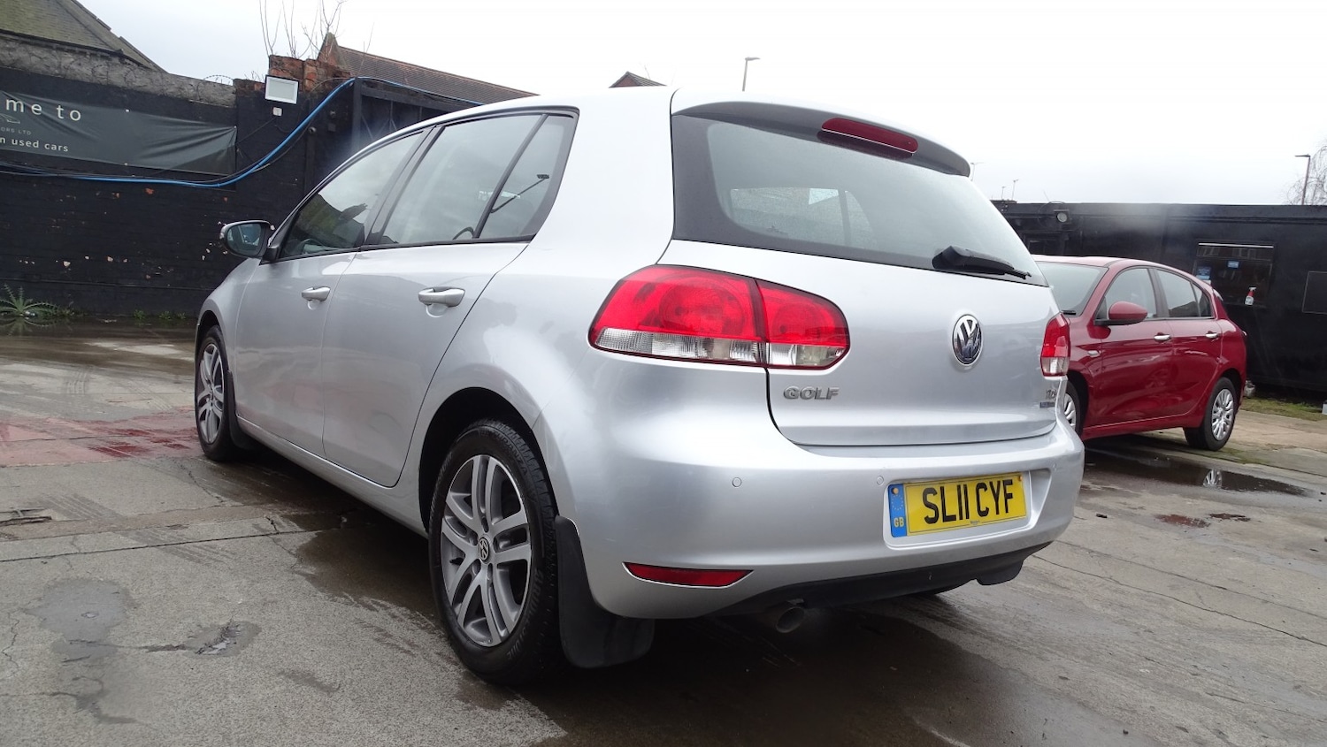 Used Volkswagen Golf 2011 for sale - 77632433: Photo 12