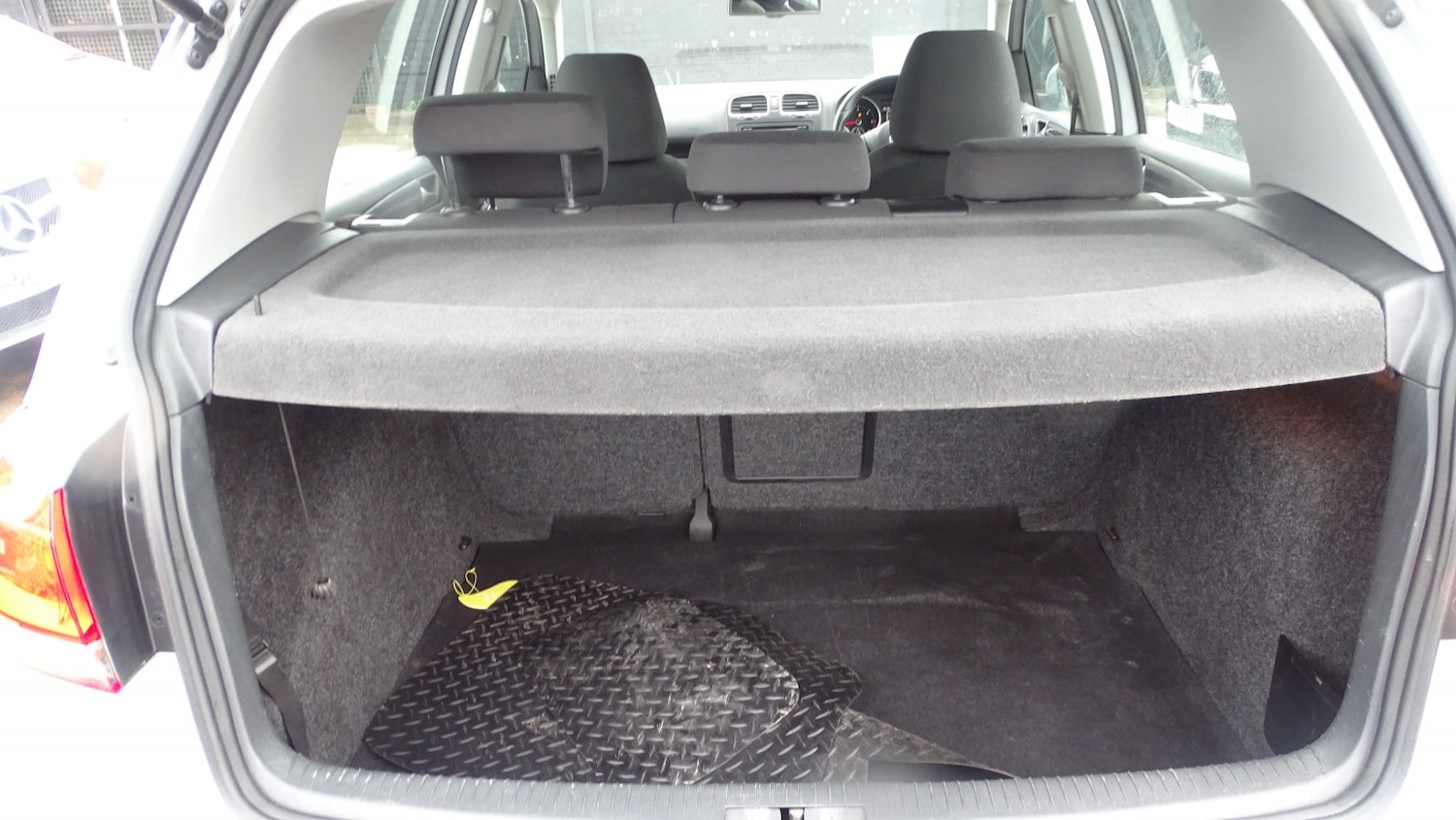 Used Volkswagen Golf 2011 for sale - 77632433: Photo 18