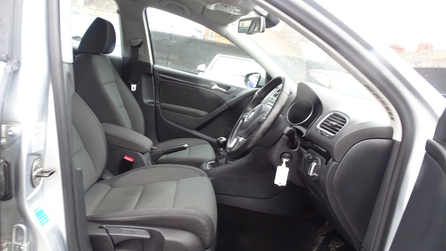 Used Volkswagen Golf 2011 for sale - 77632433: Photo 23