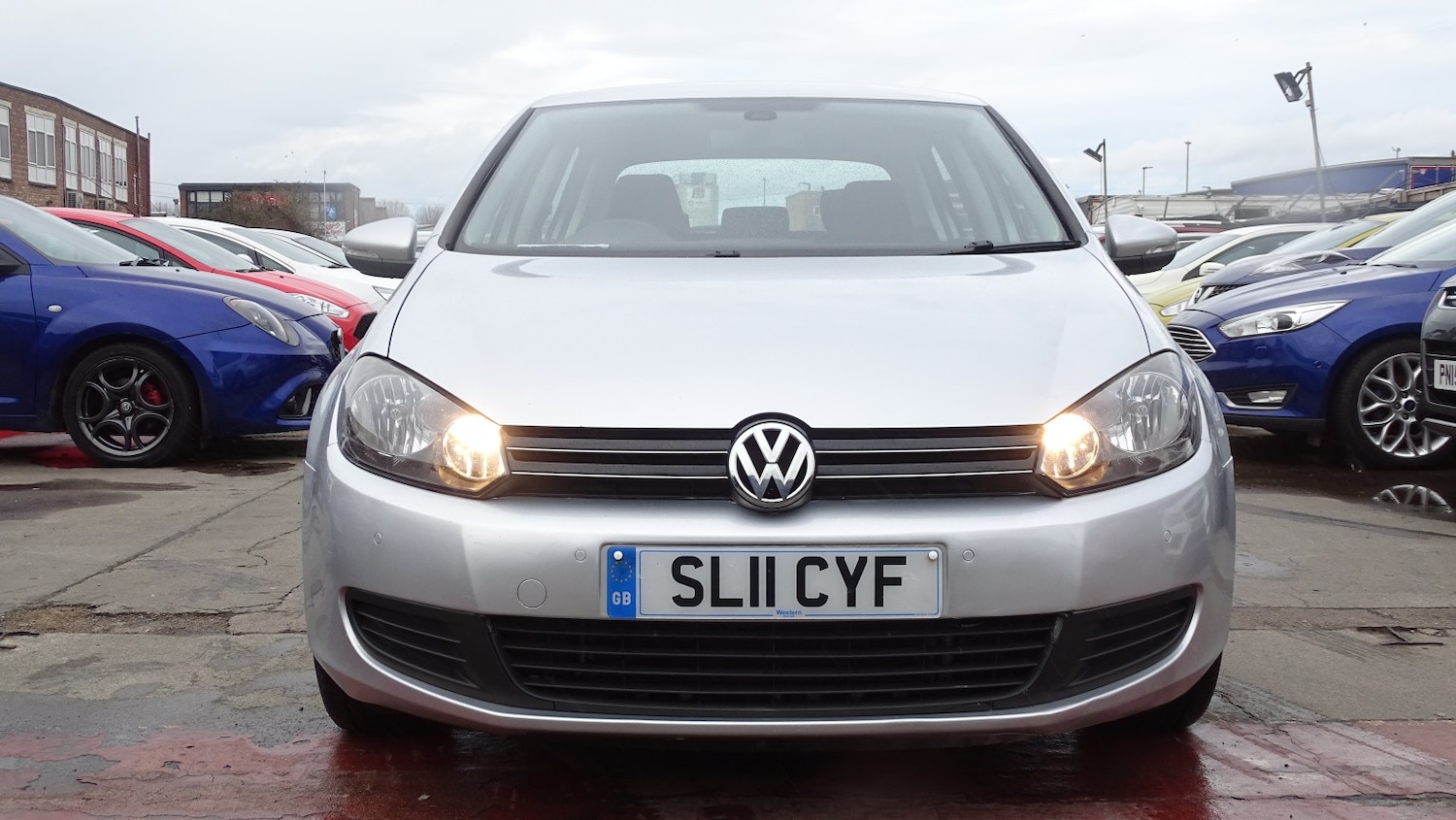 Used Volkswagen Golf 2011 for sale - 77632433: Photo 7