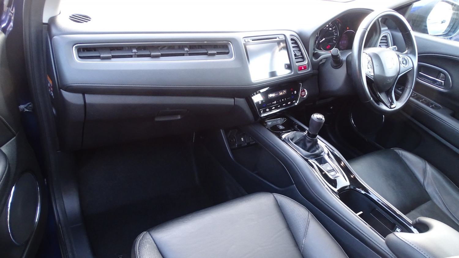 Used Honda HR-V 2015 for sale - 77264366: Photo 32