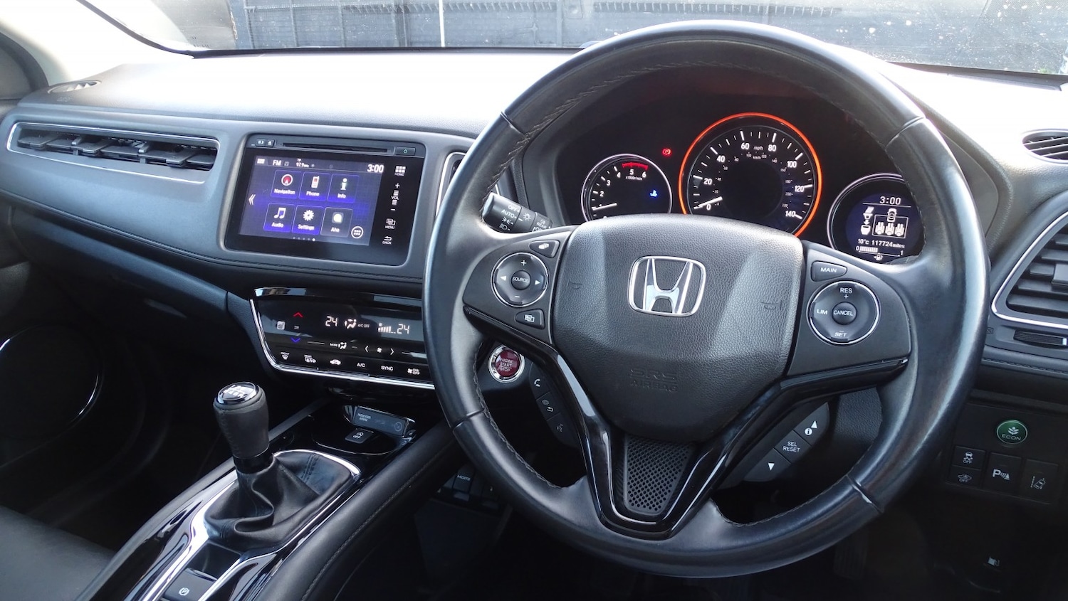 Used Honda HR-V 2015 for sale - 77264366: Photo 43