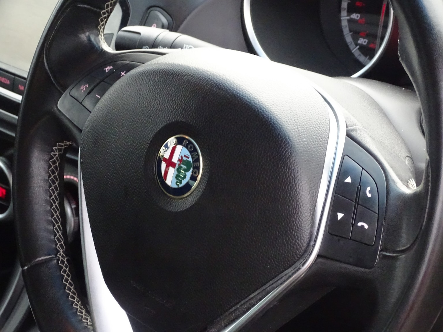 Used Alfa Romeo Giulietta 2015 for sale - 76784942: Photo 25