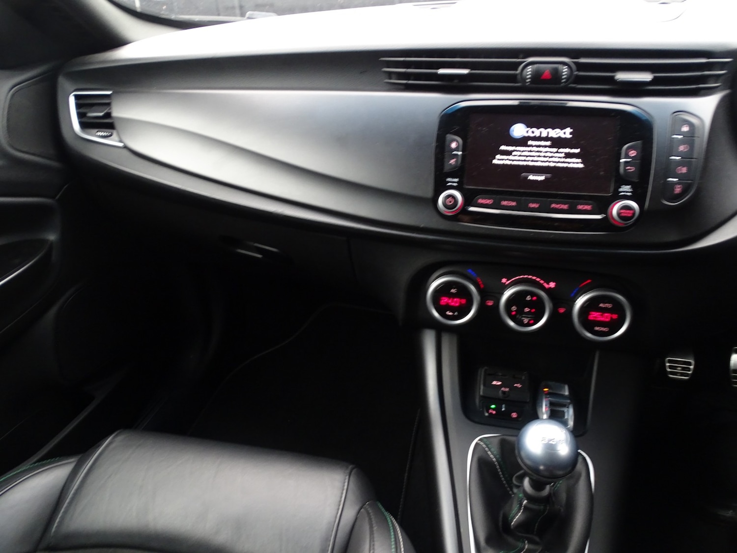 Used Alfa Romeo Giulietta 2015 for sale - 76784942: Photo 37