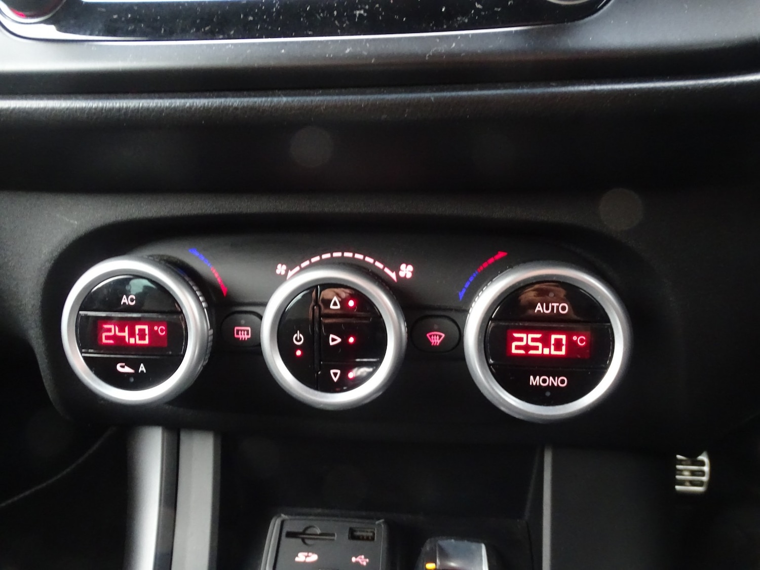 Used Alfa Romeo Giulietta 2015 for sale - 76784942: Photo 40