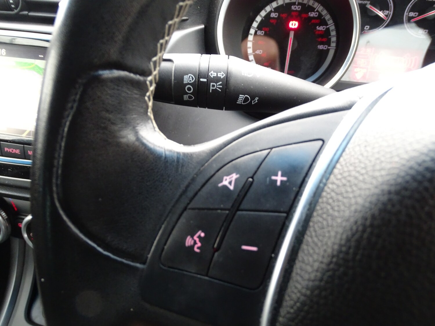 Used Alfa Romeo Giulietta 2015 for sale - 76784942: Photo 45