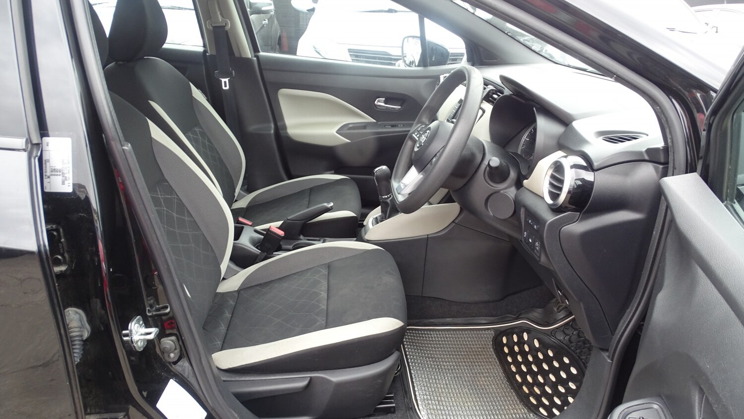 Used Nissan Micra 2018 for sale - 78004400: Photo 19