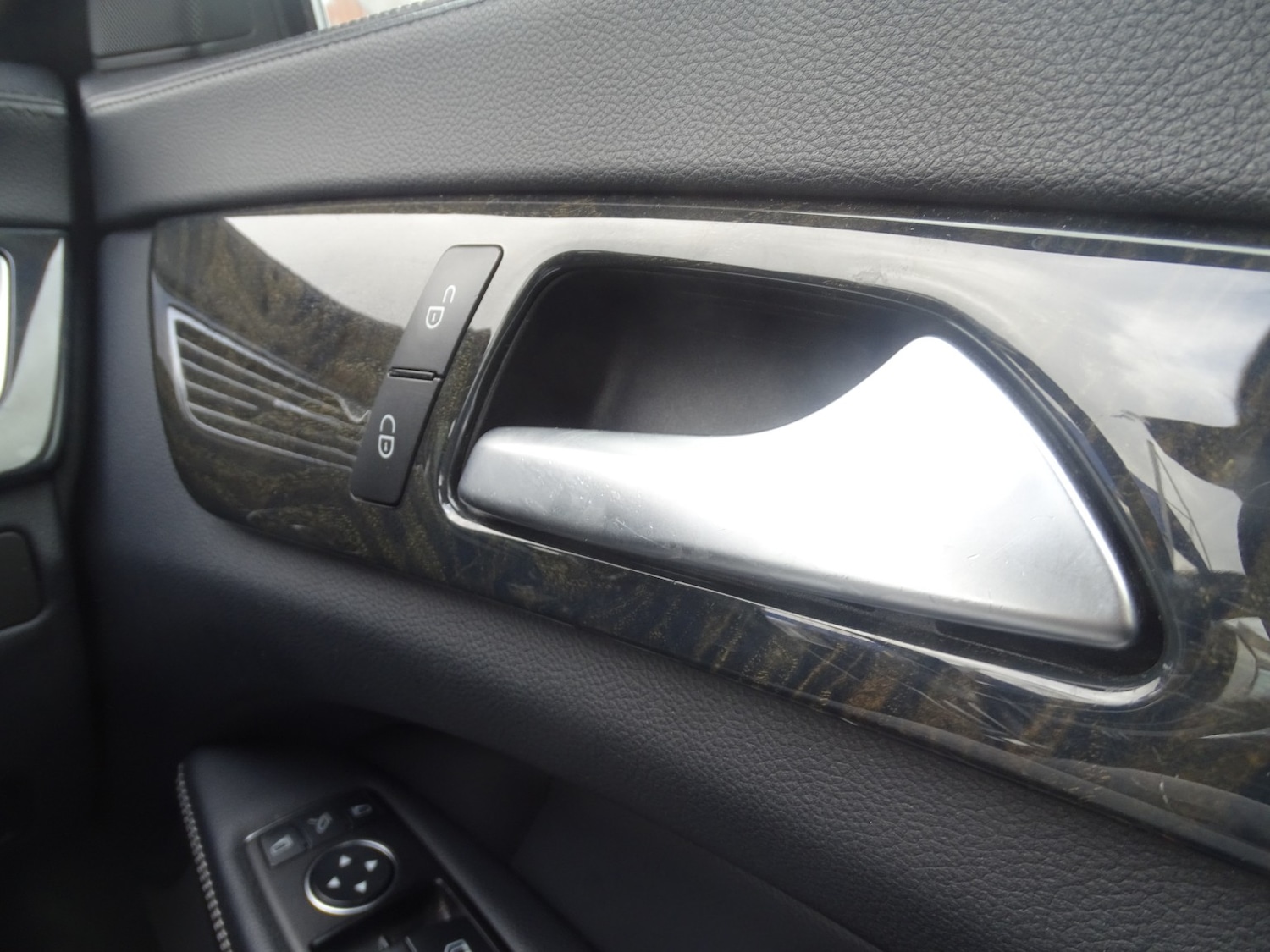 Used Mercedes-Benz CLS 2013 for sale - 76257595: Photo 36