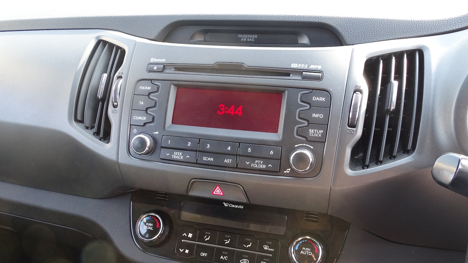 Used Kia Sportage 2011 for sale - 78168822: Photo 41