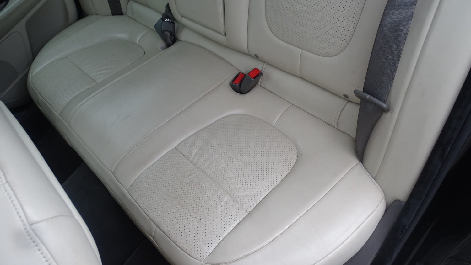 Used Jaguar XF 2010 for sale - 76527363: Photo 31