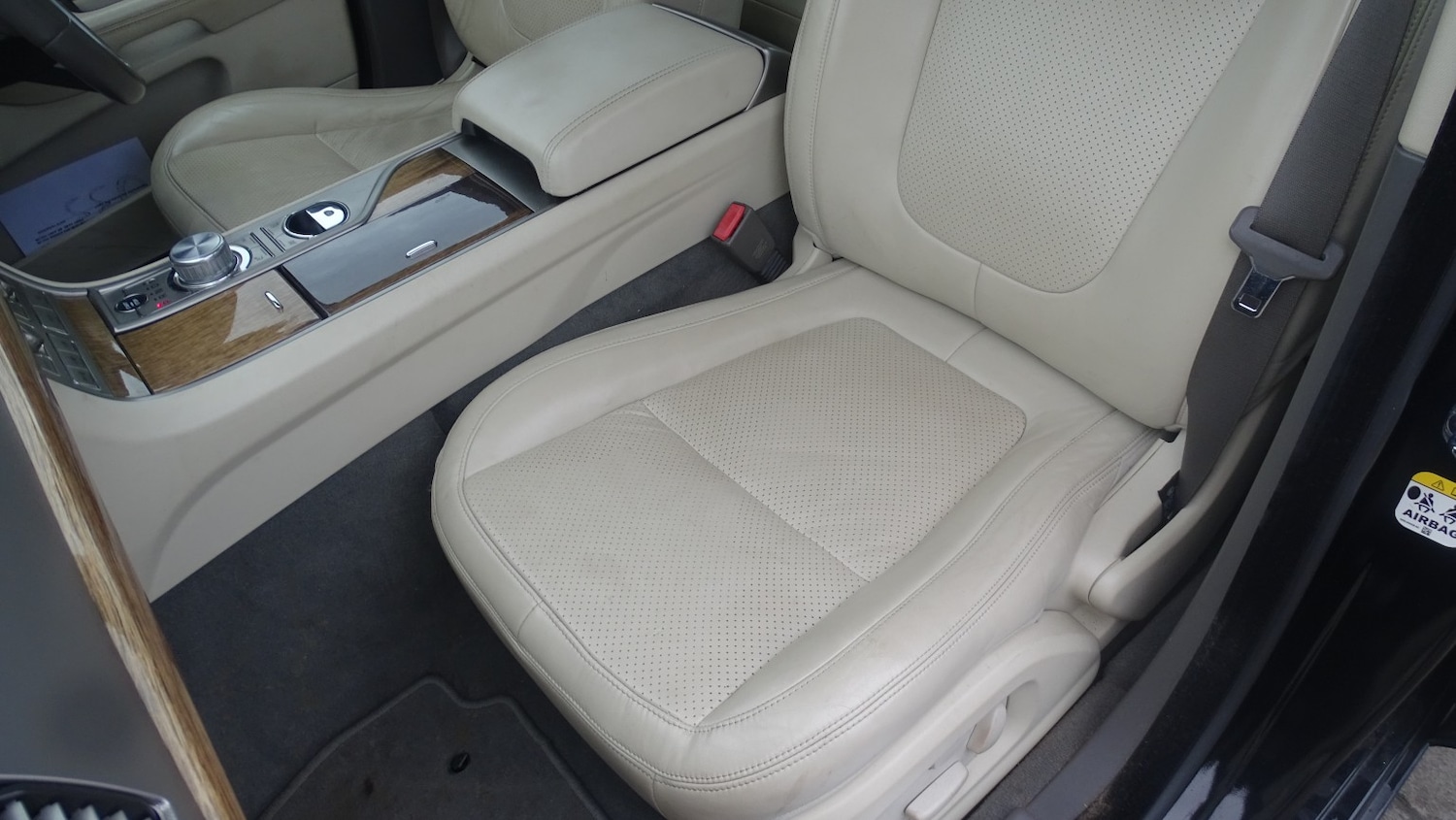 Used Jaguar XF 2010 for sale - 76527363: Photo 34