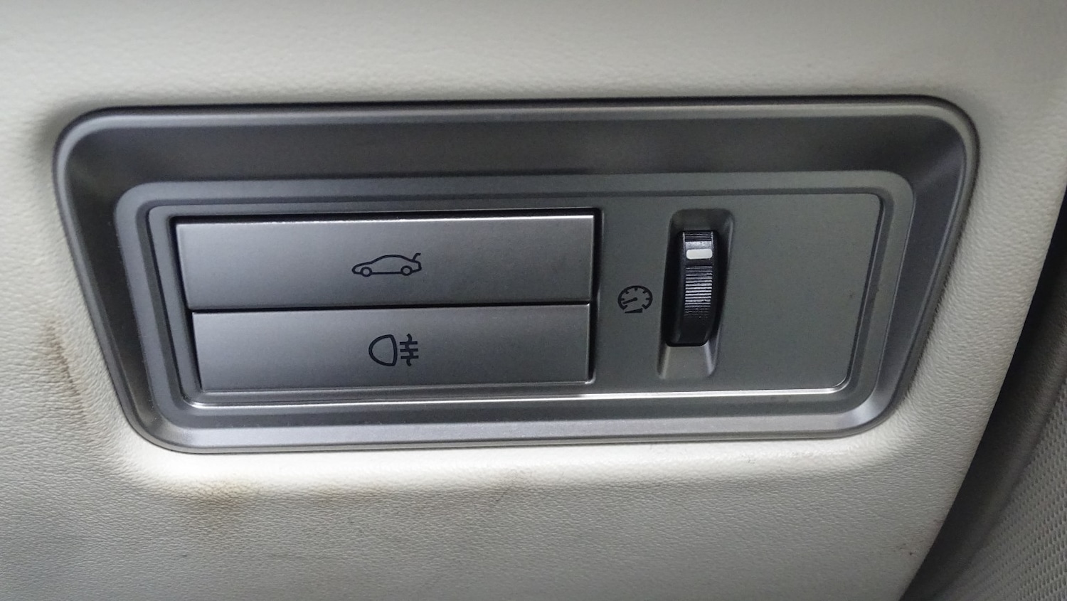 Used Jaguar XF 2010 for sale - 76527363: Photo 38