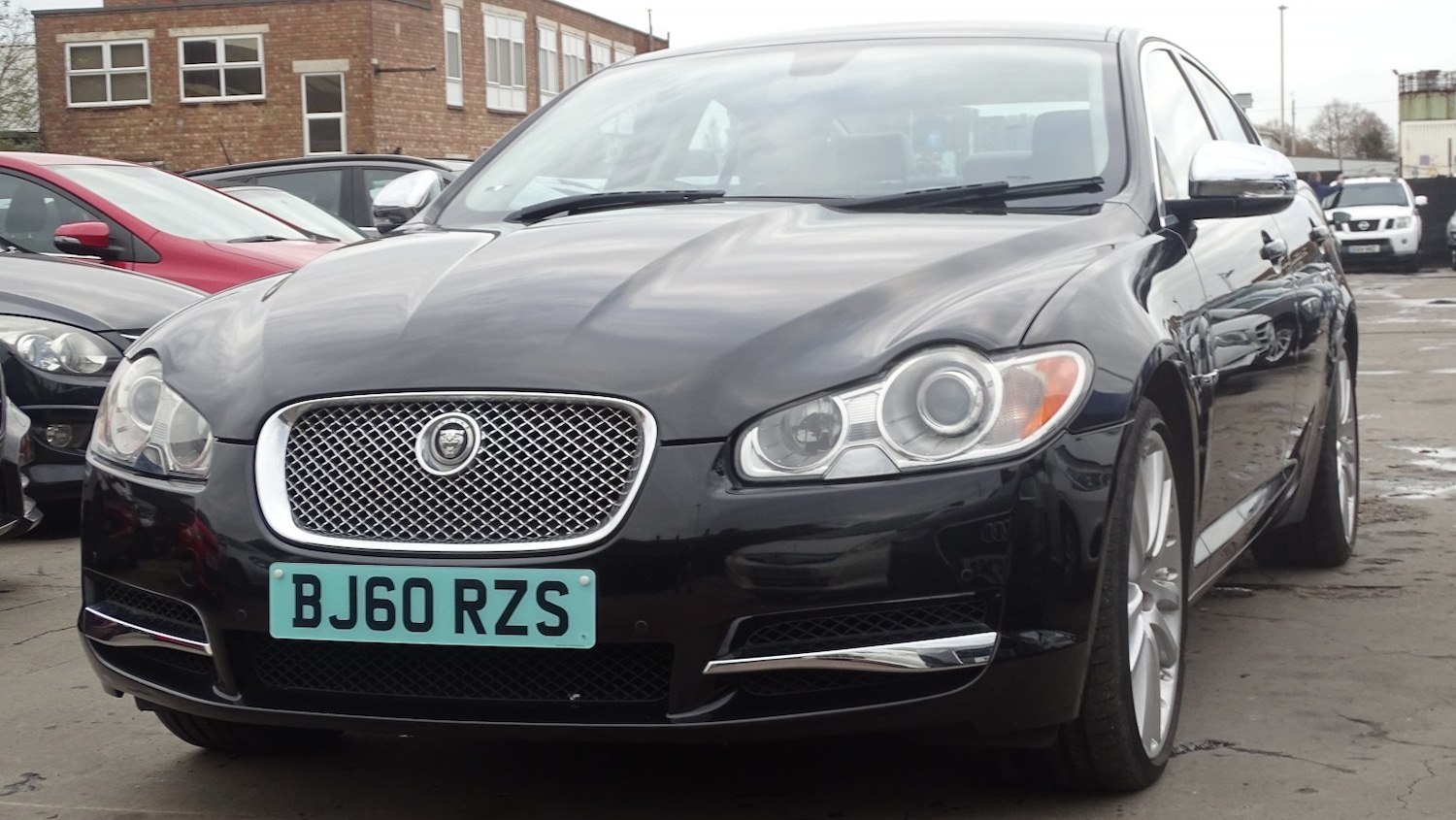Used Jaguar XF 2010 for sale - 76527363: Photo 7