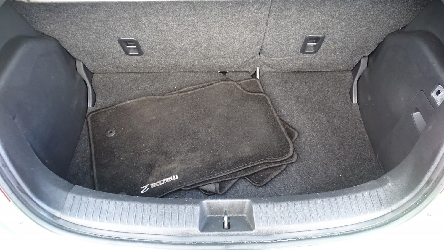 Used Mazda Mazda2 2011 for sale - 77225209: Photo 39