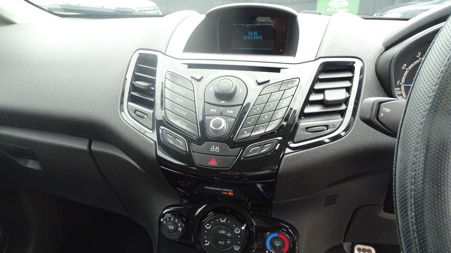 Used Ford Fiesta 2014 for sale - 76794680: Photo 44