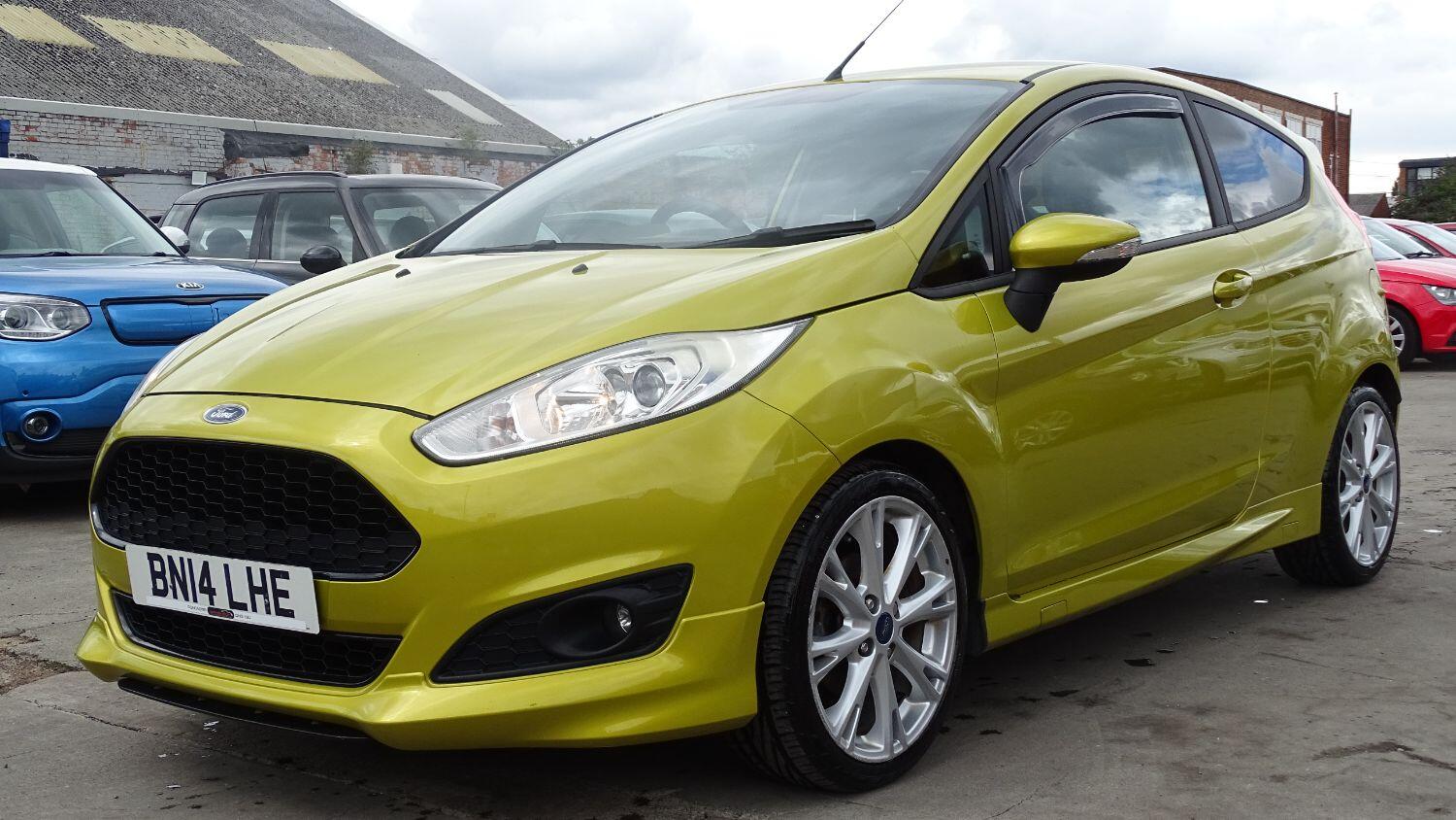 Used Ford Fiesta 2014 for sale - 76794680: Photo 9
